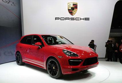 Cayenne GTS أداء رياضي متفوّق ومتعة استثنائية